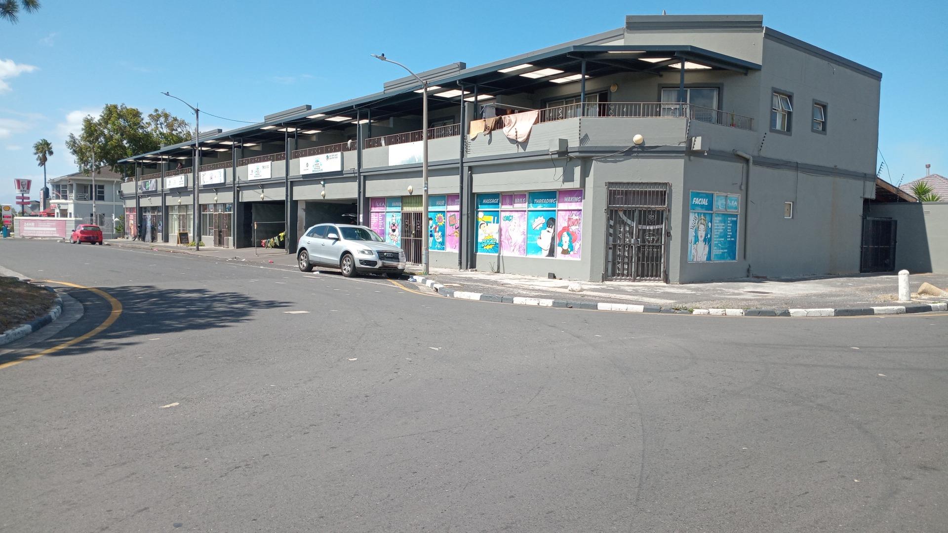 High Yield Prime Tenanted Mixed Block With High Visibility - Western Cape