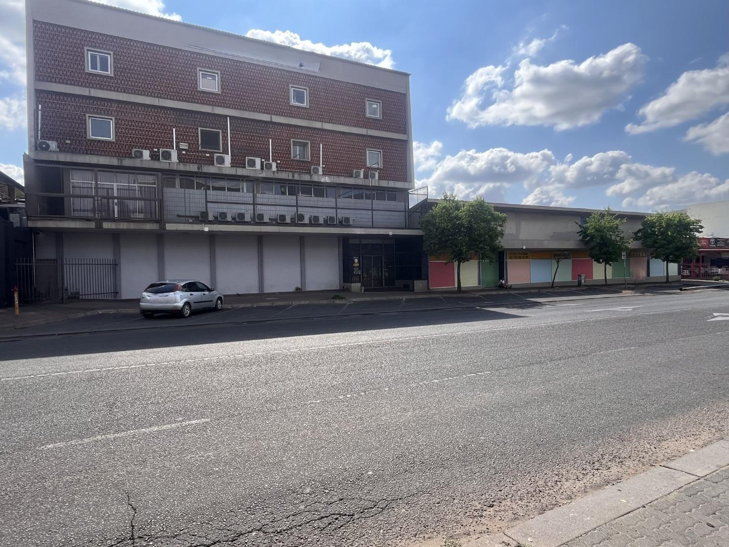 Mixed Use Commercial - 10.5% net yield - Gauteng