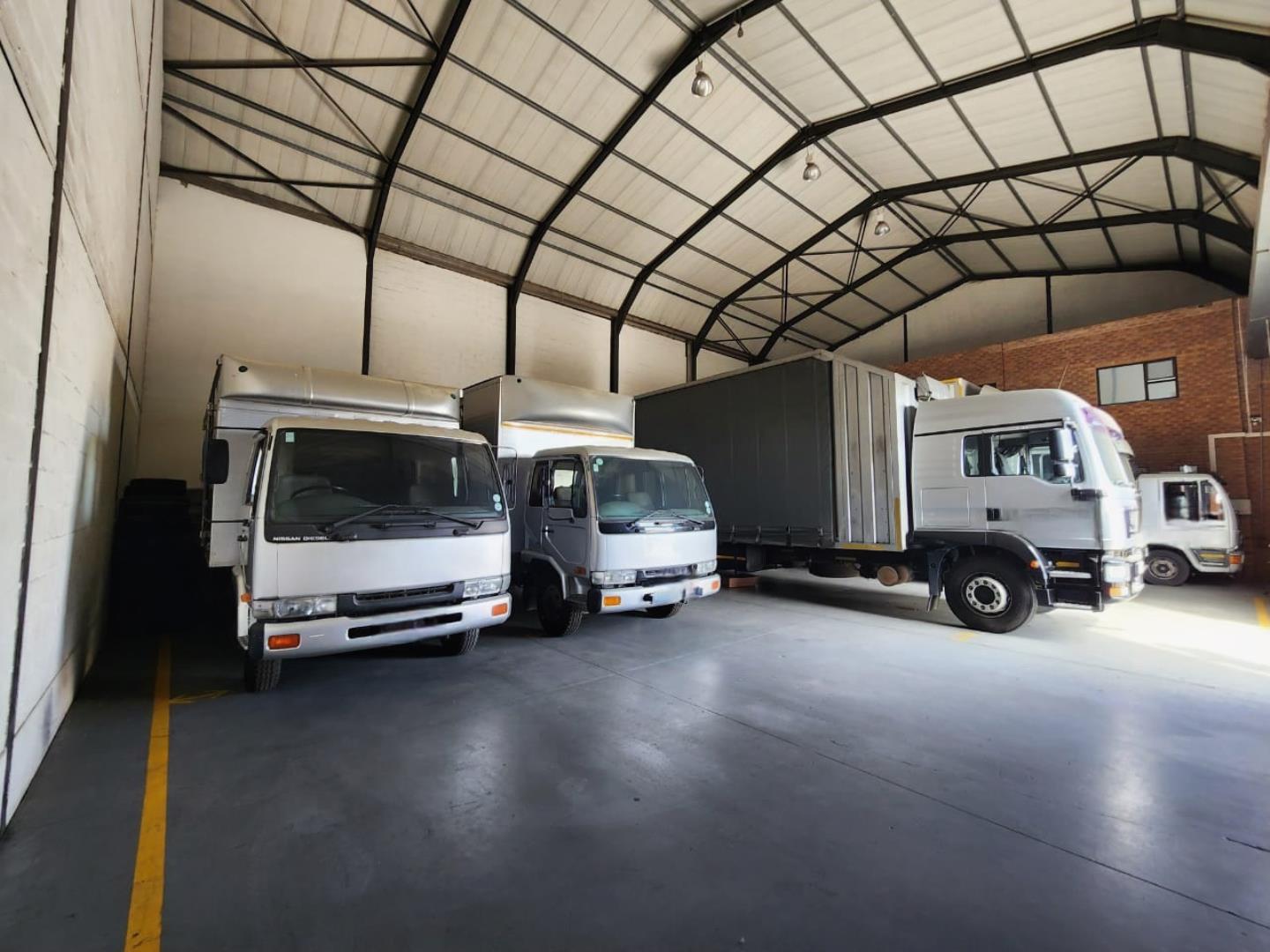 Prime Well Maintained Warehouse With Large Yard  - Western Cape