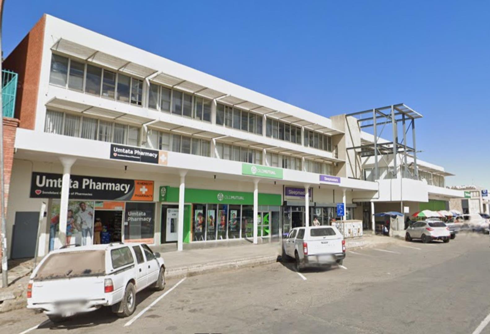 Commercial Building In Ideal Location With Blue Chip Tenants - Eastern Cape