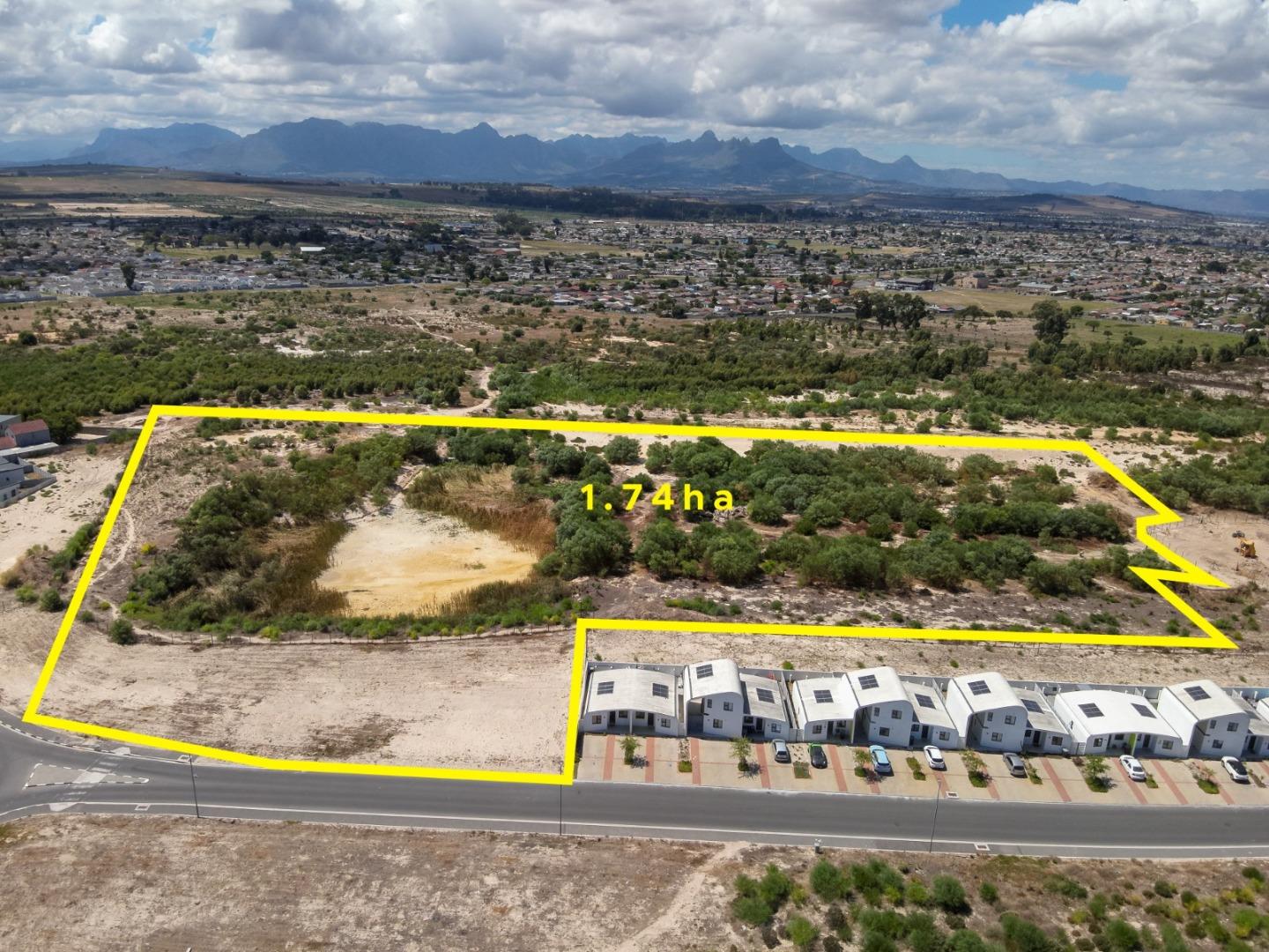 1.74ha Prime Development Opportunity – Central Blue Downs - Western Cape