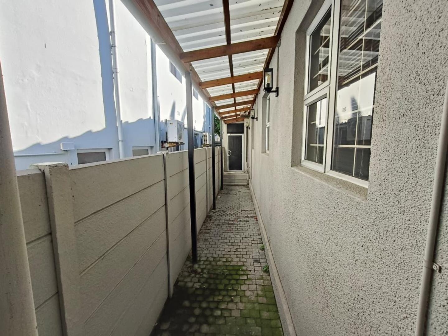 763987_passage.jpg