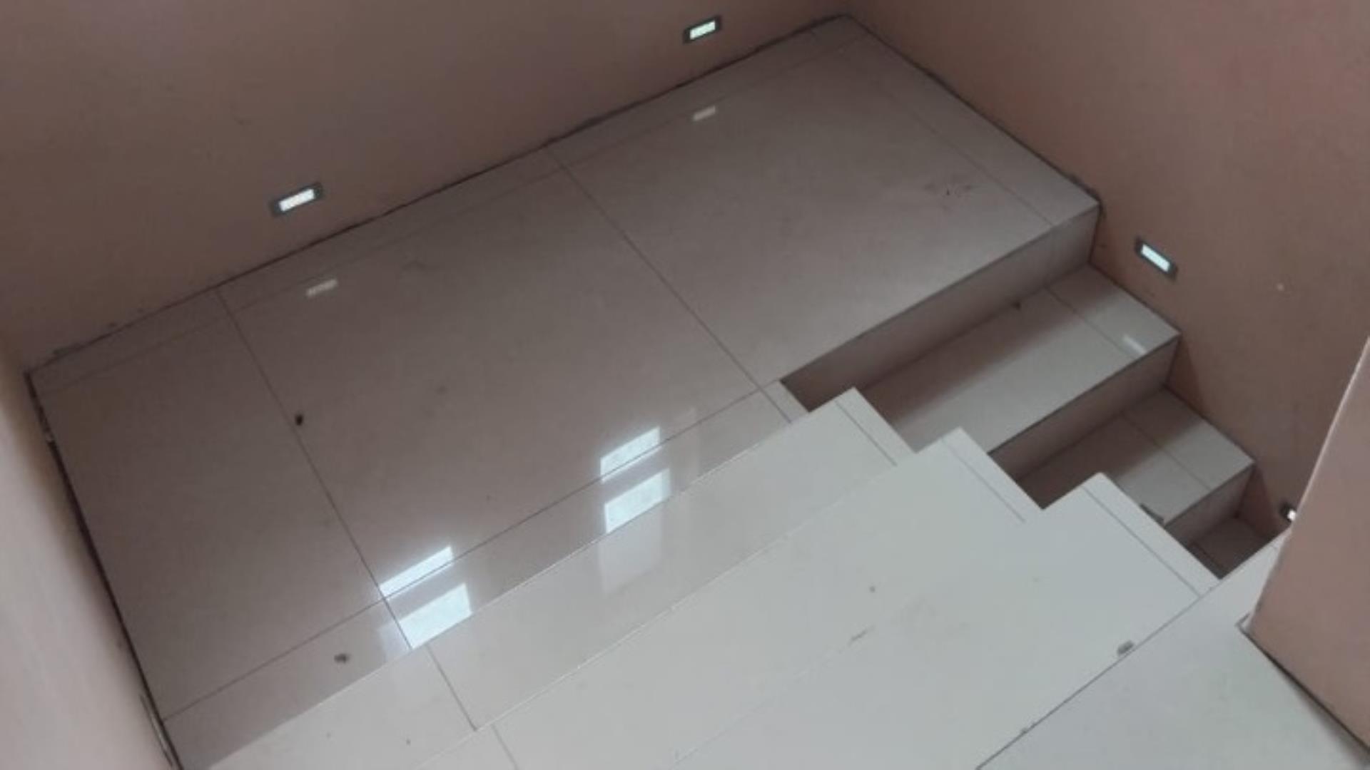 764058_Slide11.jpeg
