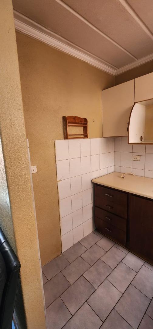 764116_KITCHEN_-_6.jpg
