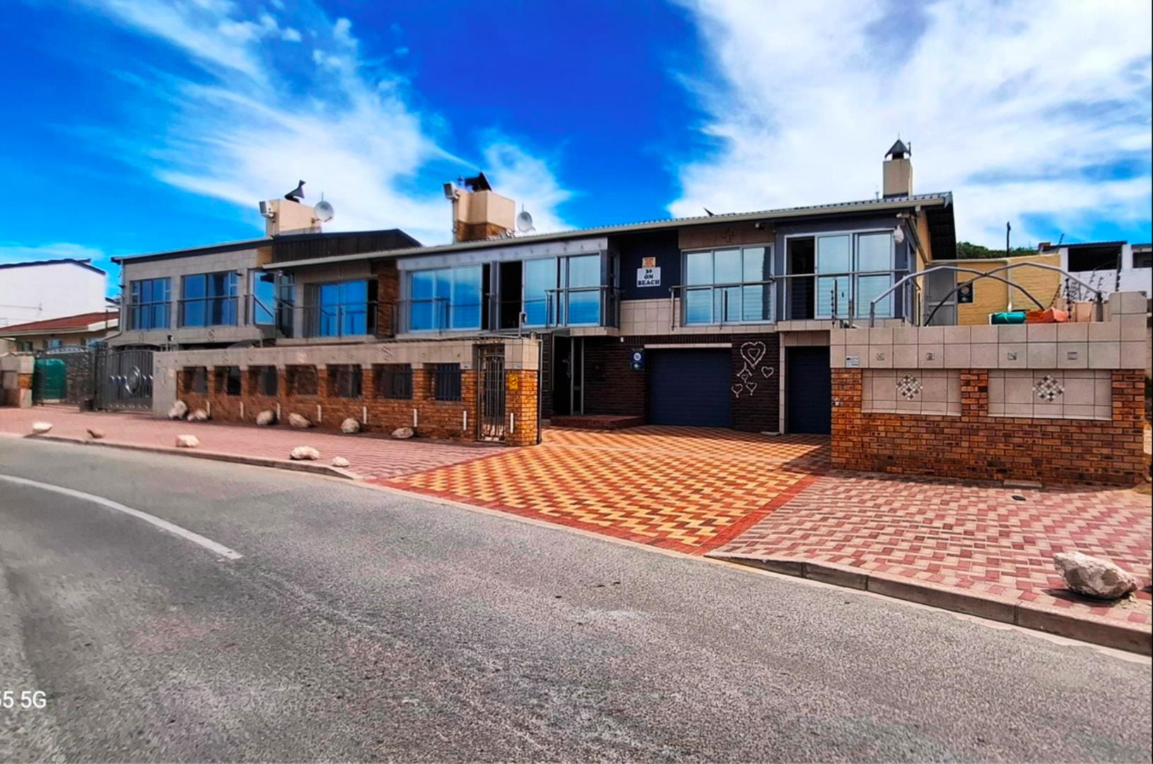 Prime Beachfront Guesthouse & Investment Opportunity  - Western Cape