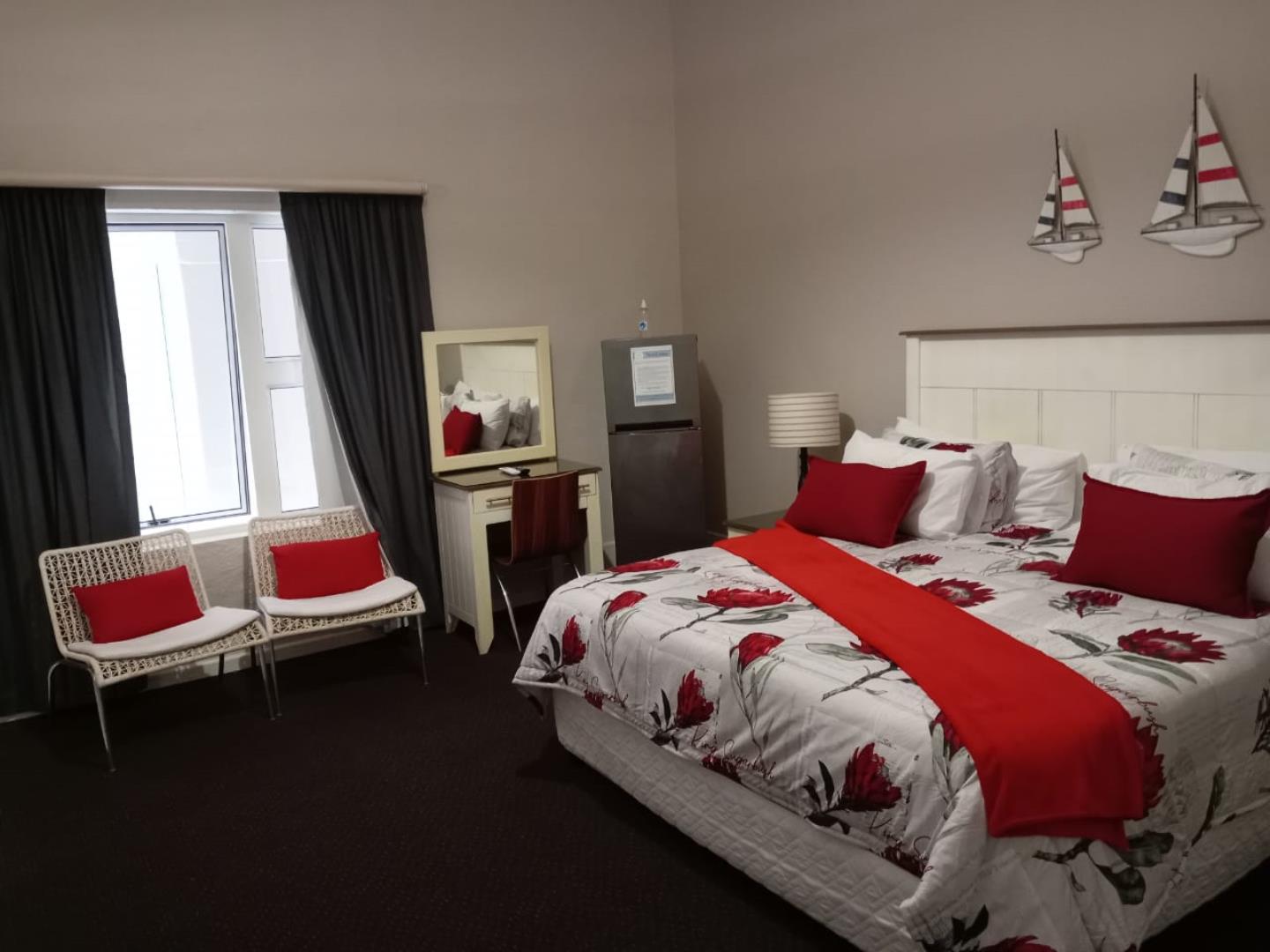 766633_bedroom11.jpg