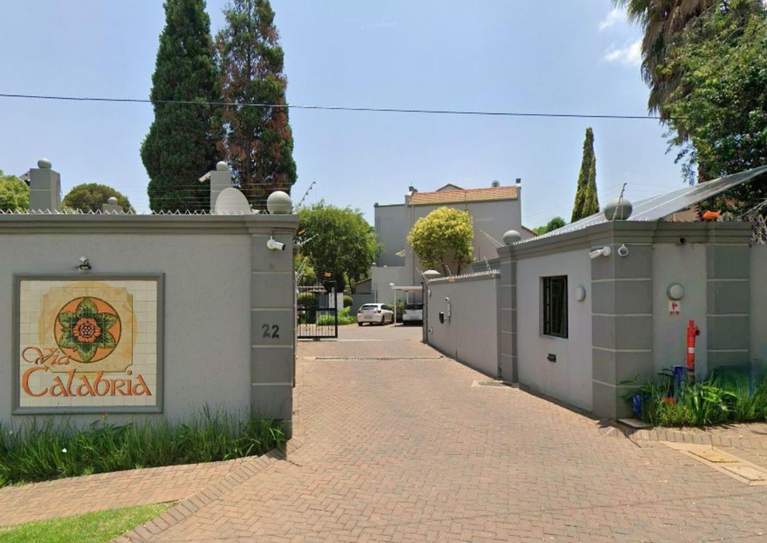 Portfolio Disposal-Stylish Ground Floor Unit - Gauteng
